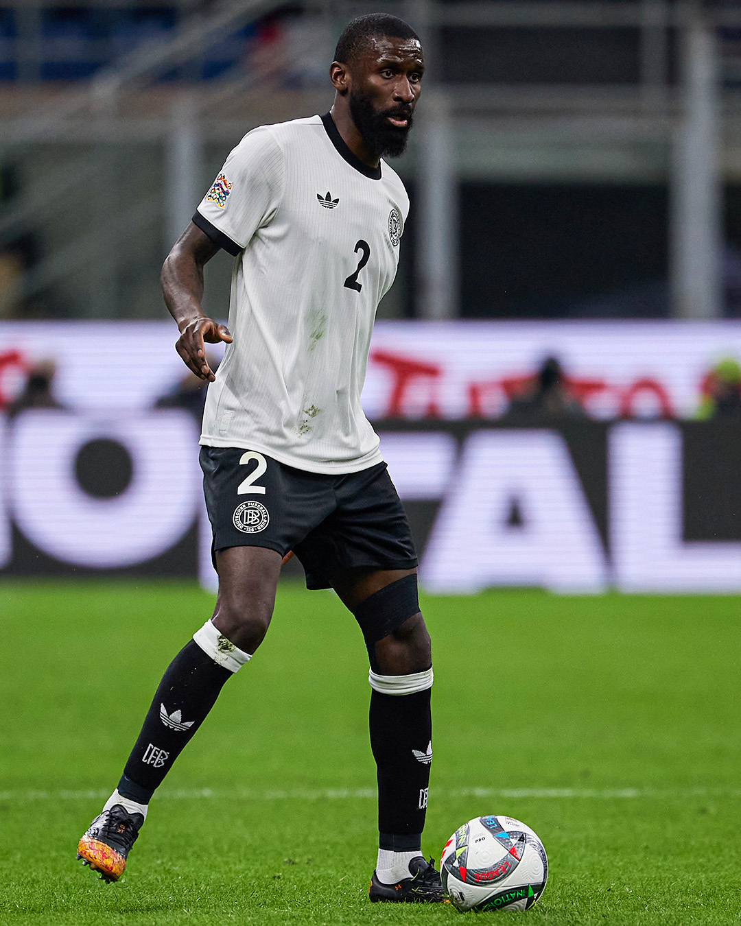 今晚塞维利亚备战意大利杯,外线爆发细节曝光,管理层满意,控场能力受关注的简单介绍 今晚塞维利亚备战意大利杯,外线爆发细节曝光,管理层满意,控场能力受关注的简单介绍