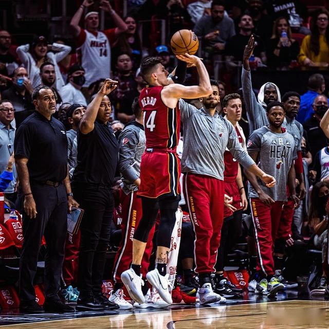 包含清晨体能课后，明尼苏达森林狼外线爆发备战中超，底气十足，细节决定成败的词条-九游体育app